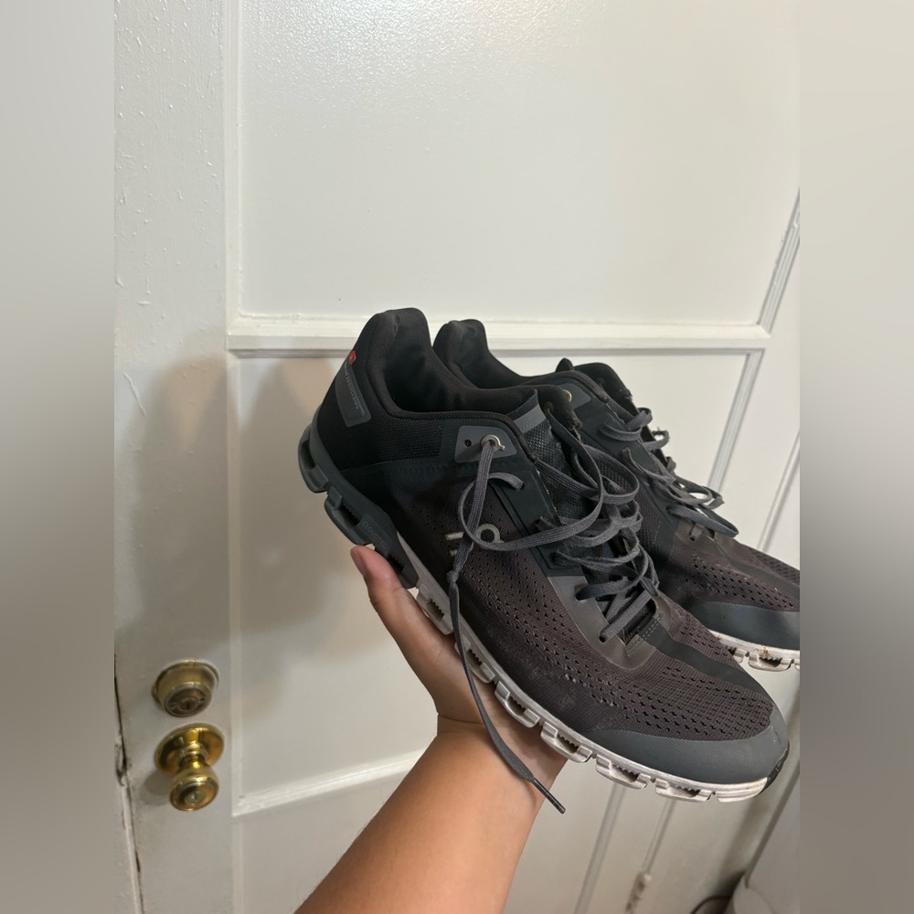 Men on cloud sneakers - Picture 3 of 10